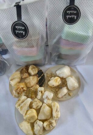 River soap dishes - Image 3